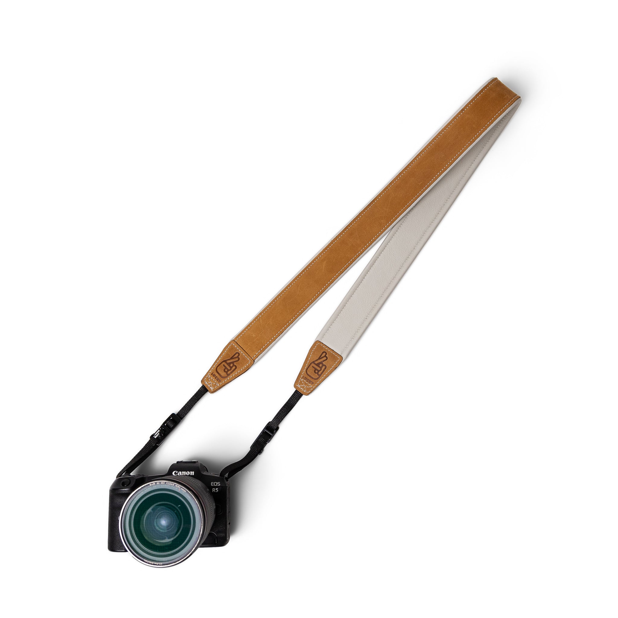 Lucky_Deluxe45_Leather_Camera_Strap_Desert_Tan-2_12606f0f-92bf-4ee4-a834-ab1b2b274a13